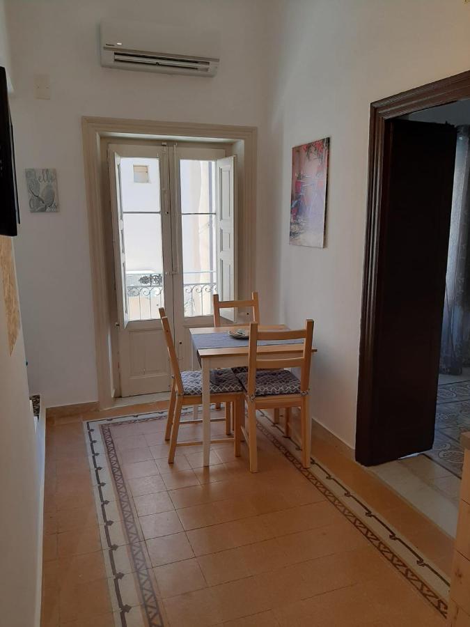 Casa Vacanze Mannina 카스텔라마레델골포 외부 사진