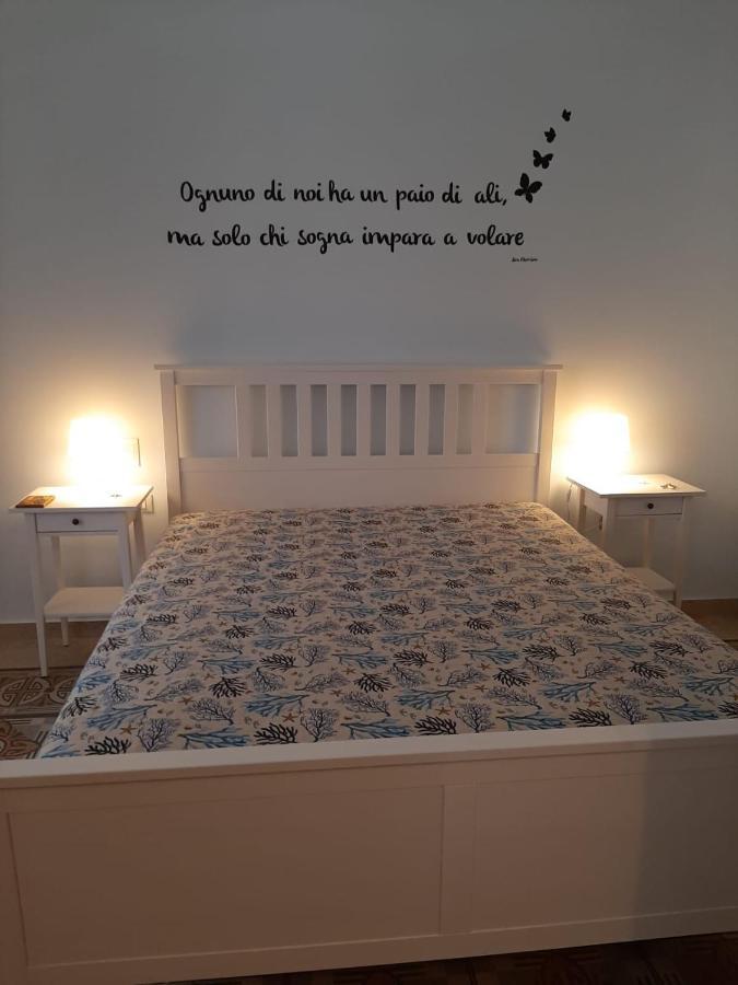Casa Vacanze Mannina 카스텔라마레델골포 외부 사진